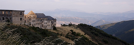 Cadafresnas. Ruinas del poblado minero del wolfram