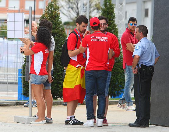 Grupo de voluntarios del Mundial 