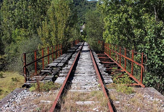 Estado actual del ramal, cuya construcción se inició en 1919 para transportar el carbón de la MSP. César Sánchez (Ical) 