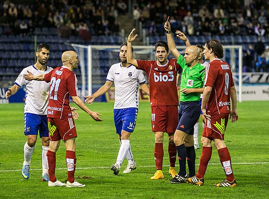 Infante en el momento de su expulsión