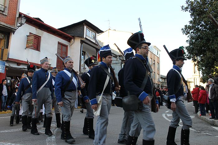 ÁLBUM / Cacabelos revive su batalla de la Guerra de la Independencia