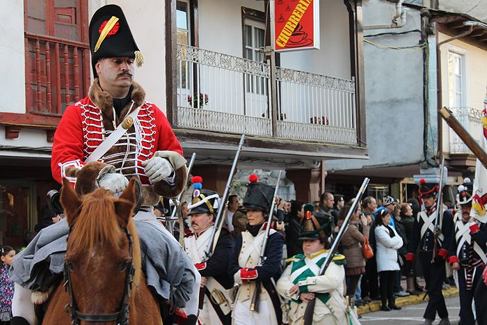 ÁLBUM / Cacabelos revive su batalla de la Guerra de la Independencia