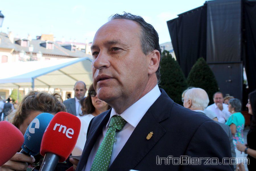 20140908-dia-del-bierzo