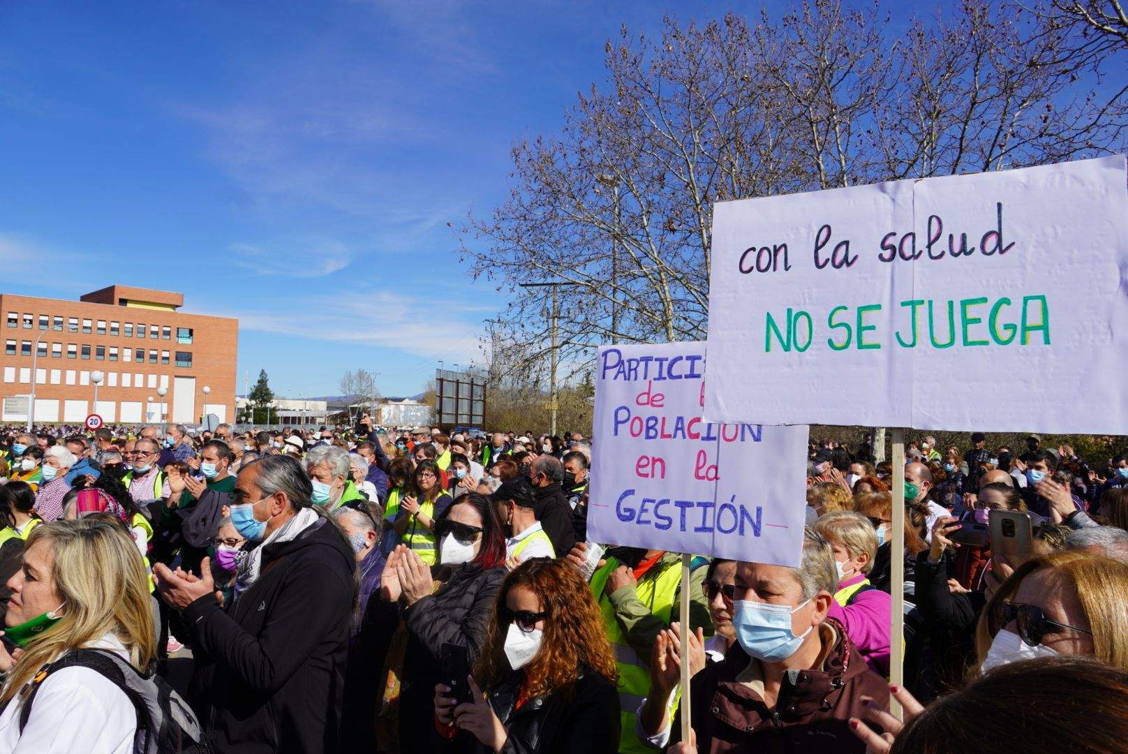 Marcha Blanca por la Sanidad de Laciana y El Bierzo