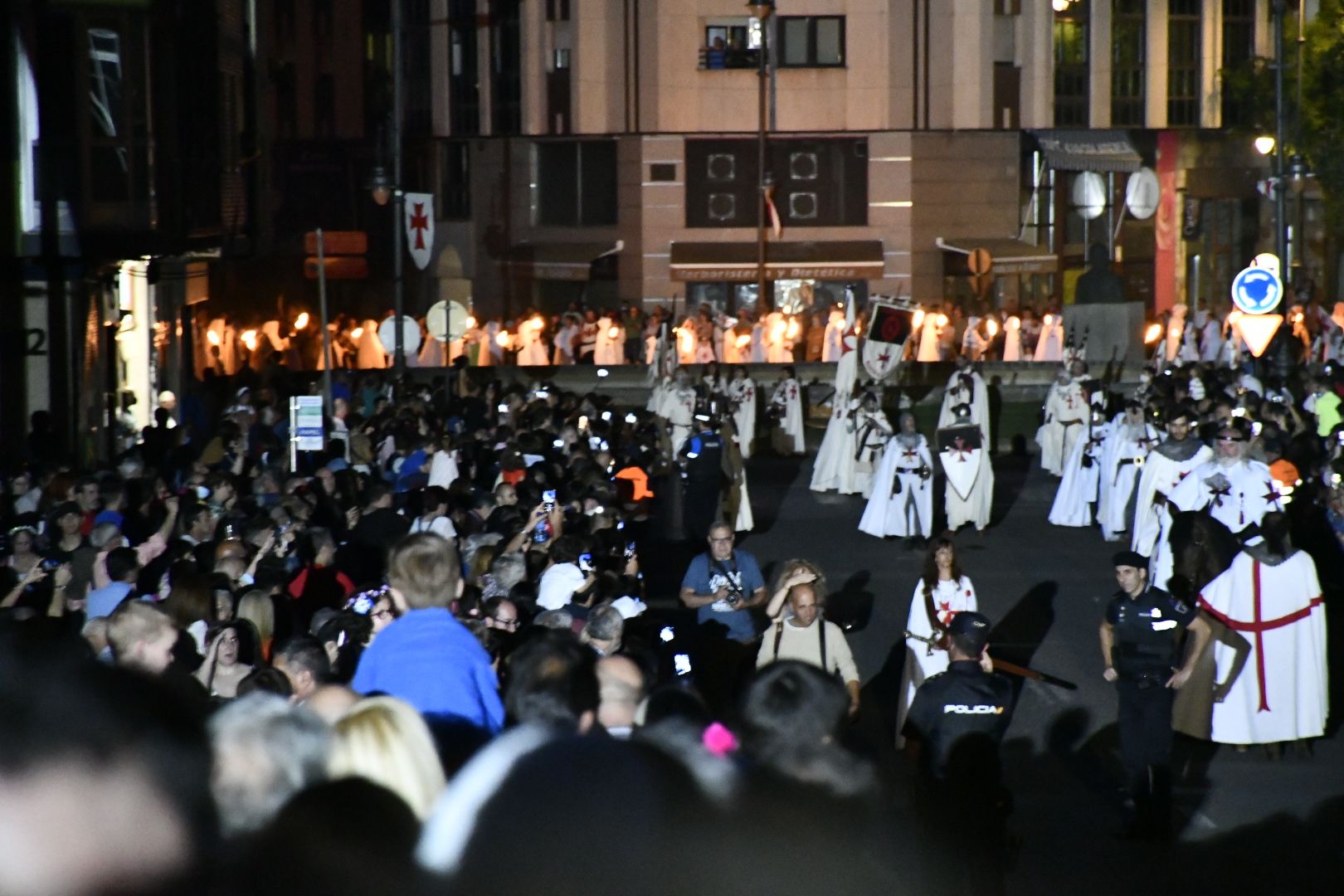Noche Templaria desfile 2022