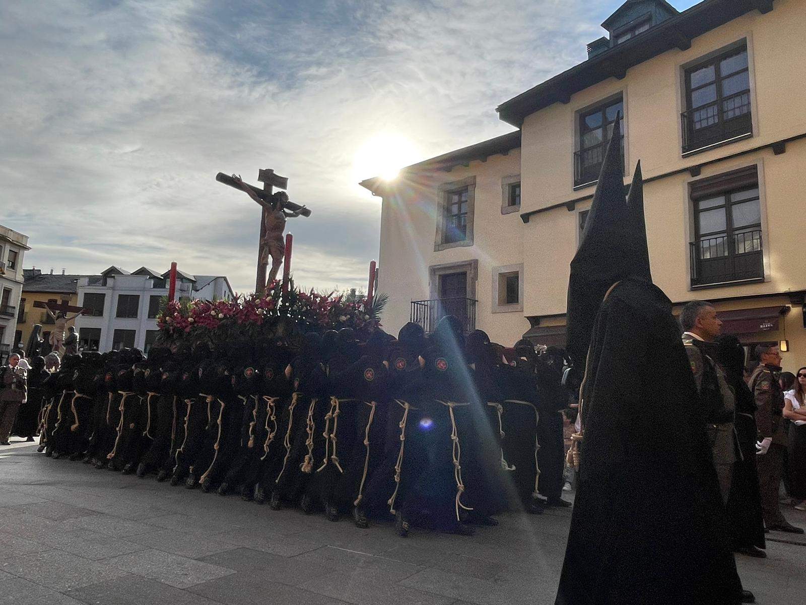 Procesión del Entierro Ponferrada (imagen archivo)