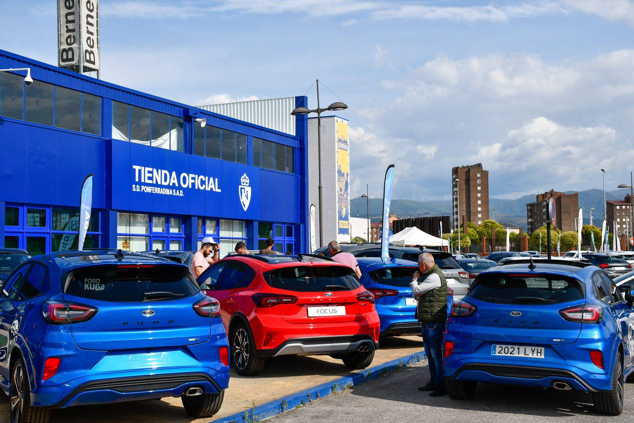 Feria de coches Ponferrada