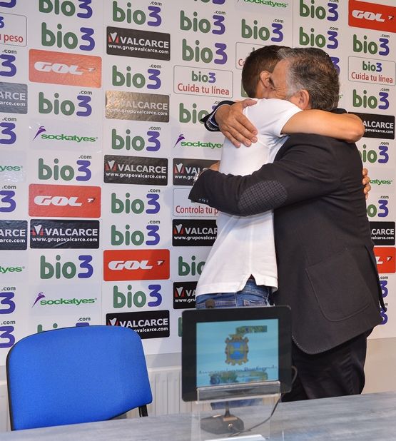 abrazo 555