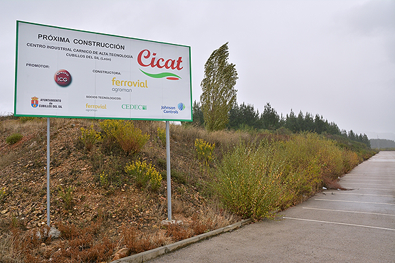 Estado actual de la parcela / V. Alón