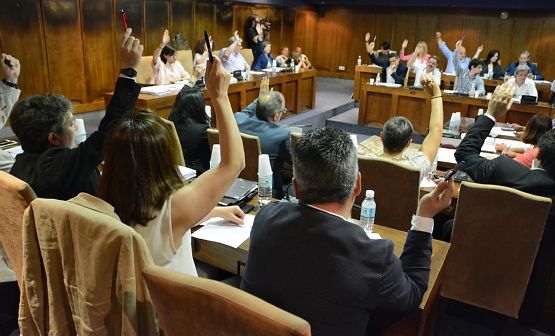 000_0216-01_resized_0