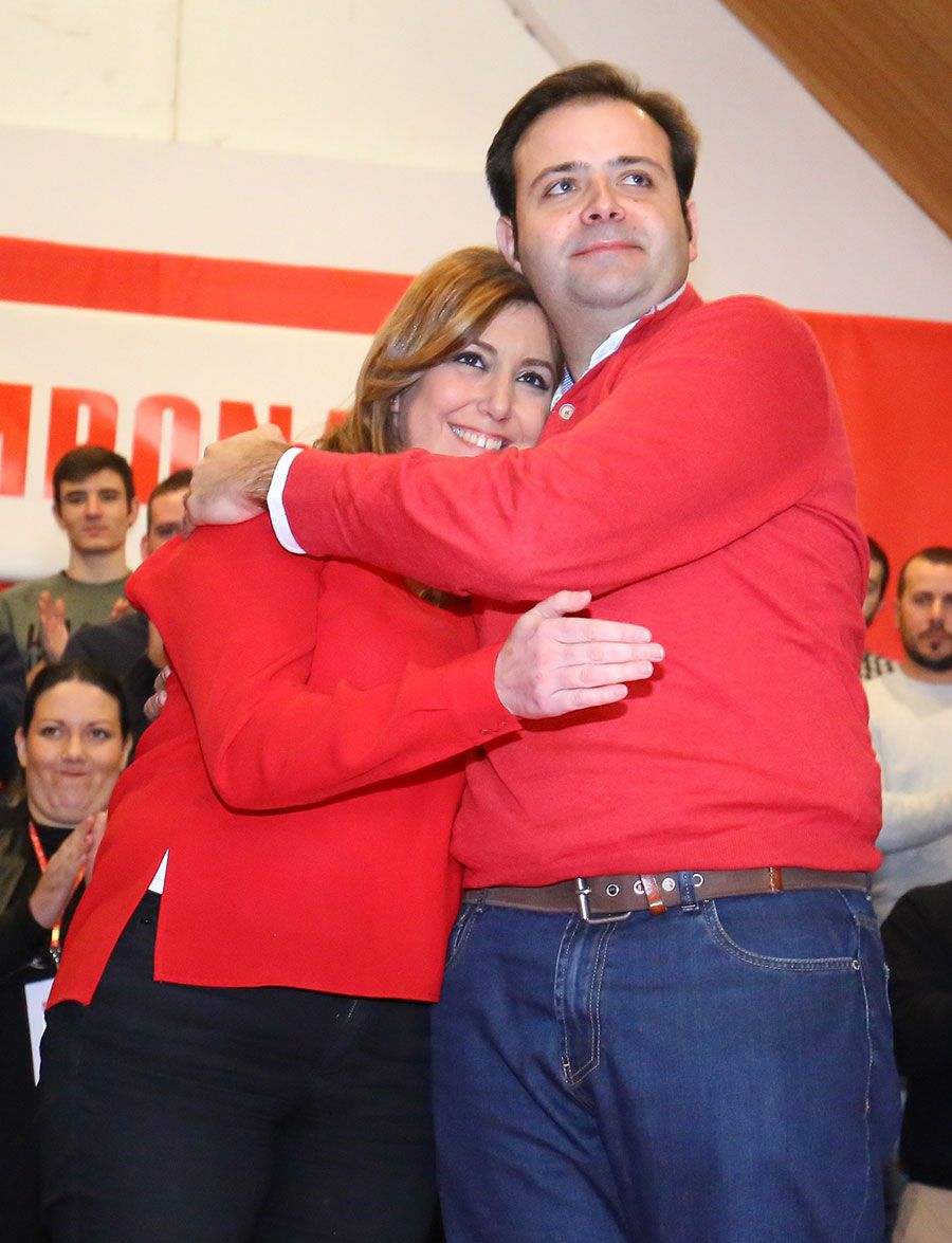 César Sánchez / ICAL - Susana Díaz junto al secretario provincial del PSOE de León, Tino Rodríguez