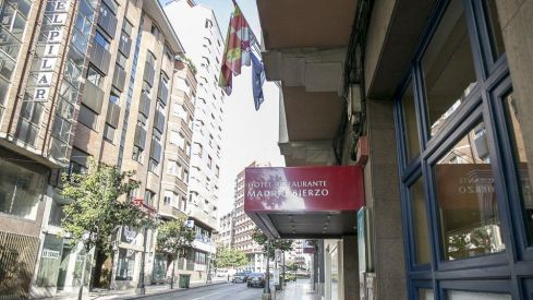 Cierre-Hotel-Madrid-Ponferrada-Stradivarius-Julio-2017-955-955x627