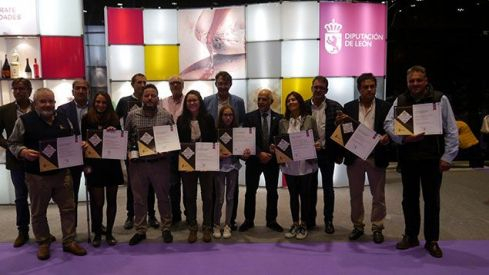 foto-de-familia-de-los-premiados-XXV-Feria-Productos-de-León635