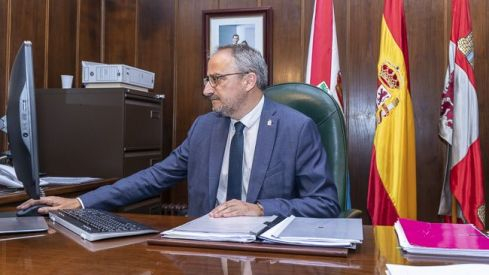 Alcalde Olegario Ramon PSOE Ponferrada 2019 650_3