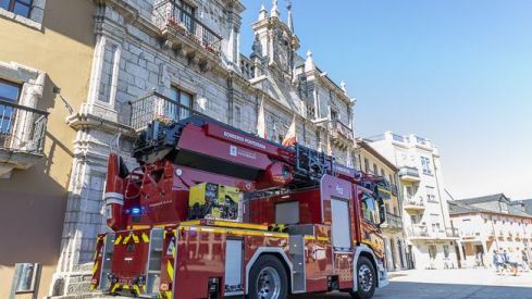 Nuevo Camion de Bomberos Ponferrada 2019 650