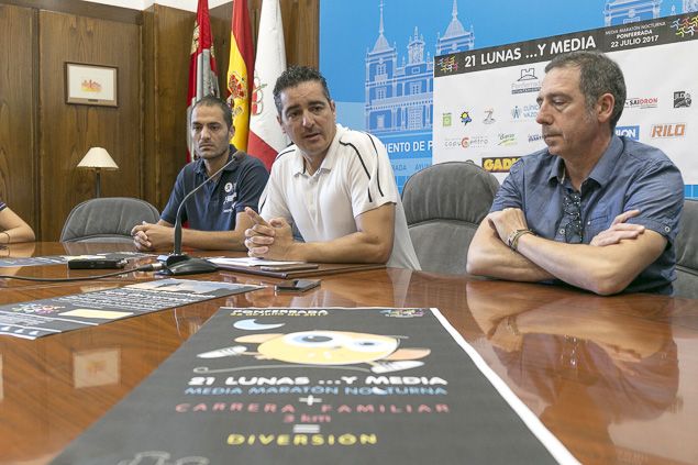 Presentacion-21-lunas-y-media-ayto-julio-2017_2