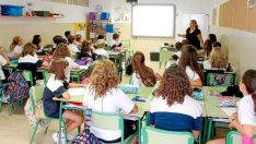 Clase colegio | Castilla y León se sitúa a la cabeza de la educación en España con las puntaciones más altas en Matemáticas, Lectura y Ciencias, según el Informe Pisa Clase colegio | Castilla y León se sitúa a la cabeza de la educación en España con las puntaciones más altas en Matemáticas, Lectura y Ciencias, según el Informe Pisa