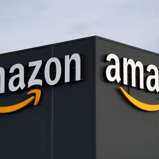 Amazon realiza un nuevo recorte global de 16.000 empleados impulsado por la automatización y la IA Amazon realiza un nuevo recorte global de 16.000 empleados impulsado por la automatización y la IA