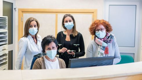 MUJERES PONFERRADA CON CARMEN (1)