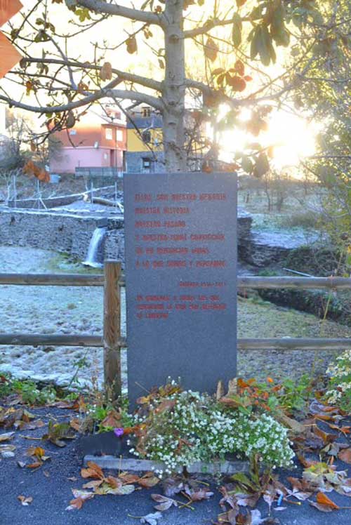 Monumento en Guímara a los represaliados por el franquismo