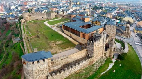 CASTILLO-PONFERRADA-AEREA