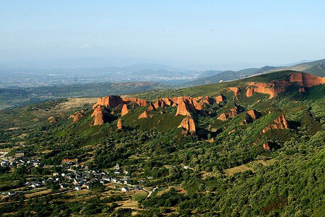Y Roma Volvi A Mirar A Las Minas Del imperio Para Declarar A Las y-roma-volvi-a-mirar-a-las-minas-del-imperio-para-declarar-a-las