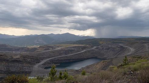 FABERO GRAN CORTA MINERIA (13)
