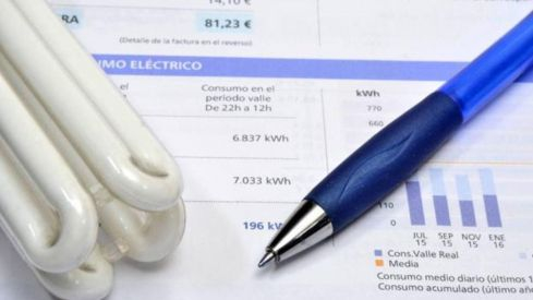 factura precio luz bajada iva