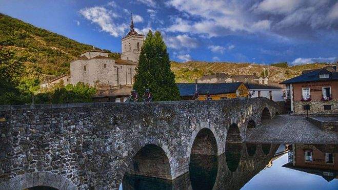 Puente de Los Peregrinos Molinaseca (1)