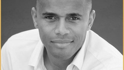 juan-dos-santos-musical-tina-turner