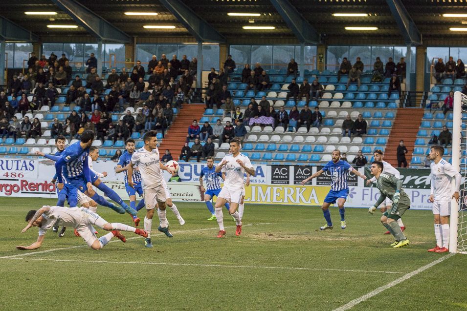 Ponferradina-Real-Madrid-Castilla-21-Ene-2018-955_25