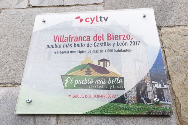 Placa Pueblo mas Bonito de Castilla y Leon 2017 Ene 2018 _4