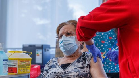 tercera dosis vacuna