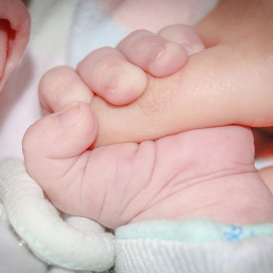 Nacimiento bebé | Más de 750 familias de la provincia de León ya se benefician del permiso ampliado por nacimiento con casi 4,6 millones en prestaciones