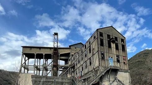 La Recuelga en Páramo del Sil, declarado Bien de Interés Cultural con categoría de Conjunto Etnológico