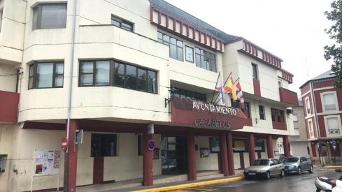 Ayuntamiento de Cacabelos | Dimiten las pedáneas de Pieros y Arborbuena, pertenecientes a Cacabelos, por "motivos personales/profesionales"