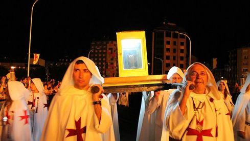 Noche Templaria 2013 Desfile