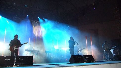 Álbum Concierto Encina Love of Lesbian