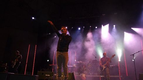Álbum Concierto Encina Love of Lesbian