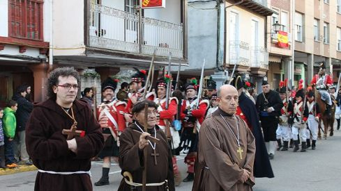 ÁLBUM / Cacabelos revive su batalla de la Guerra de la Independencia ÁLBUM / Cacabelos revive su batalla de la Guerra de la Independencia