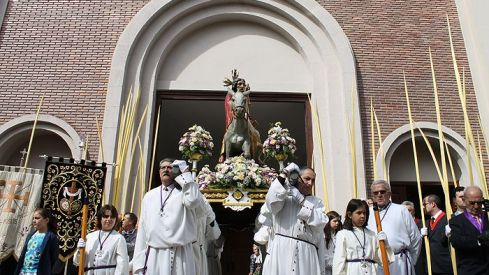 Procesión de las Palmas Semana Santa Ponferrada 2014 Procesión de las Palmas Semana Santa Ponferrada 2014