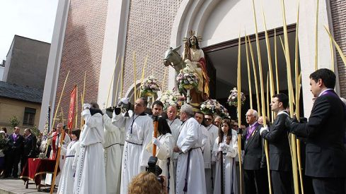 Procesión de las Palmas Semana Santa Ponferrada 2014 Procesión de las Palmas Semana Santa Ponferrada 2014