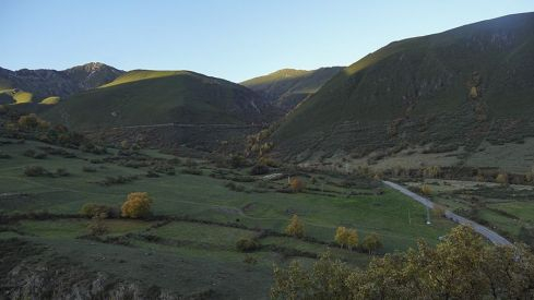 VALLEDEFORNELA VALLEDEFORNELA