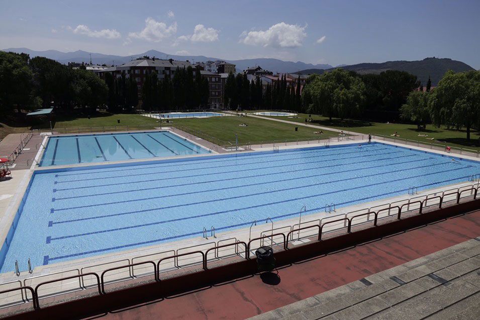 piscinas-ponferrada-955-955x637