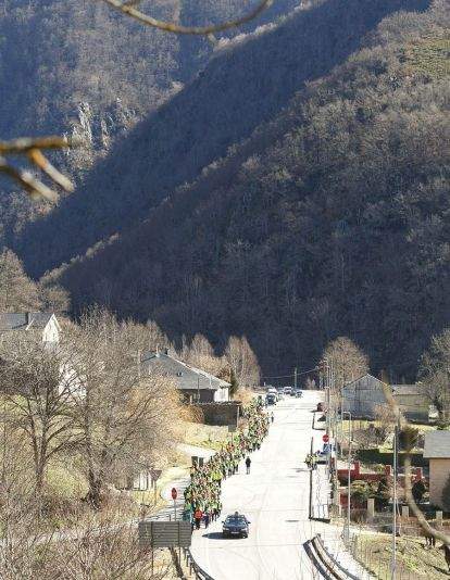 Marcha Blanca por la Sanidad de Laciana y El Bierzo