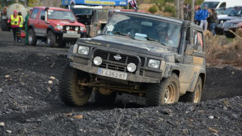 Trialera 4x4 y circuito de velocidad