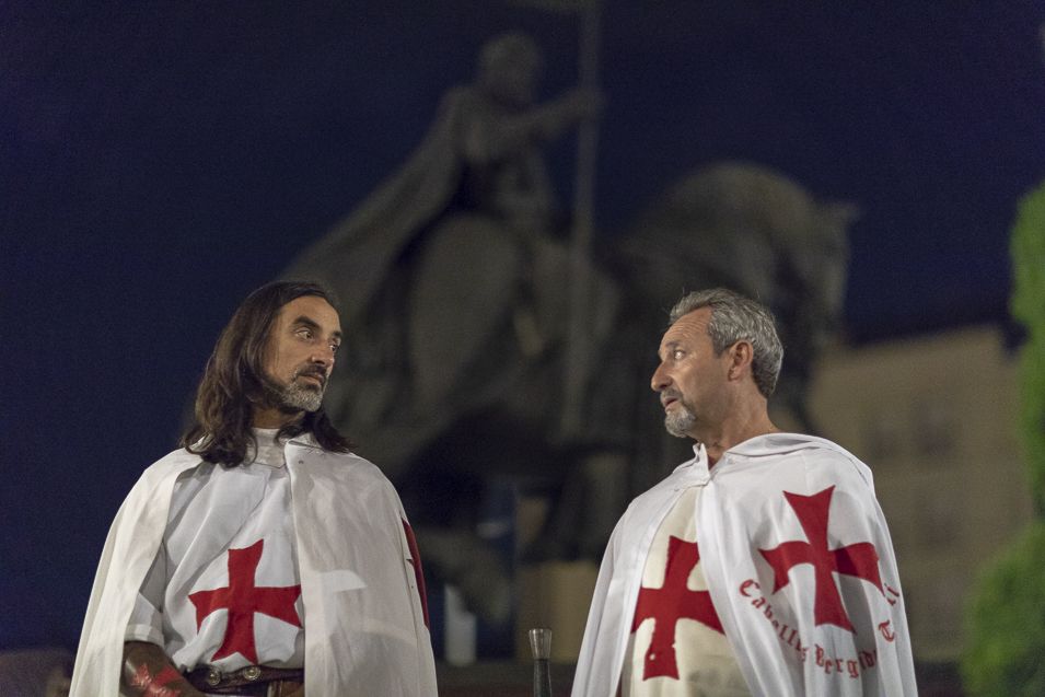 Imposicion de la capa templaria y toma de llaves Ponferrada 2018 955_7