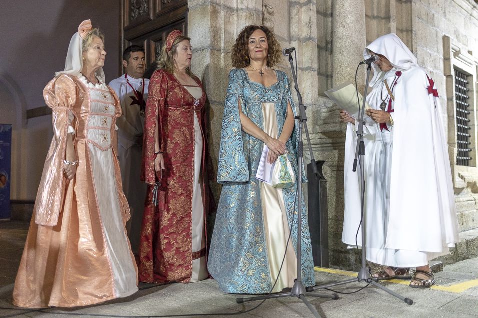 Imposicion de la capa templaria y toma de llaves Ponferrada 2018 955_24