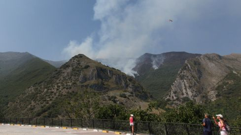 Incendio Montes de Valdueza  en Peñalba de Santiago