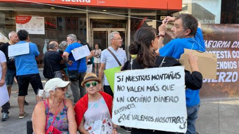 Concentración incendios Lazúrtegui